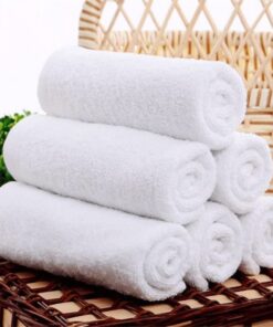 khăn tắm khách sạn