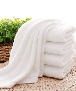 khăn tắm khách sạn