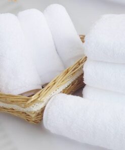 khăn tắm khách sạn