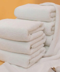 khăn tắm khách sạn