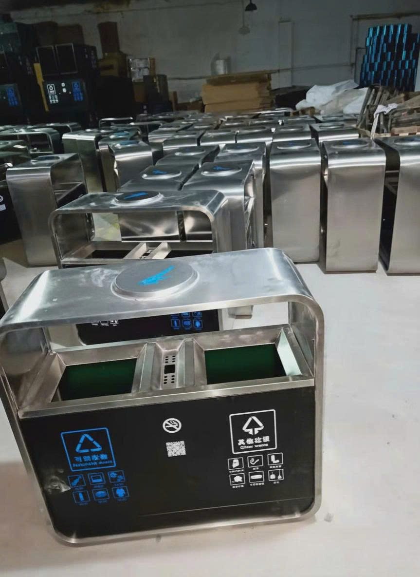 Thùng rác ngoài trời mã TRKS02 - Ảnh 6