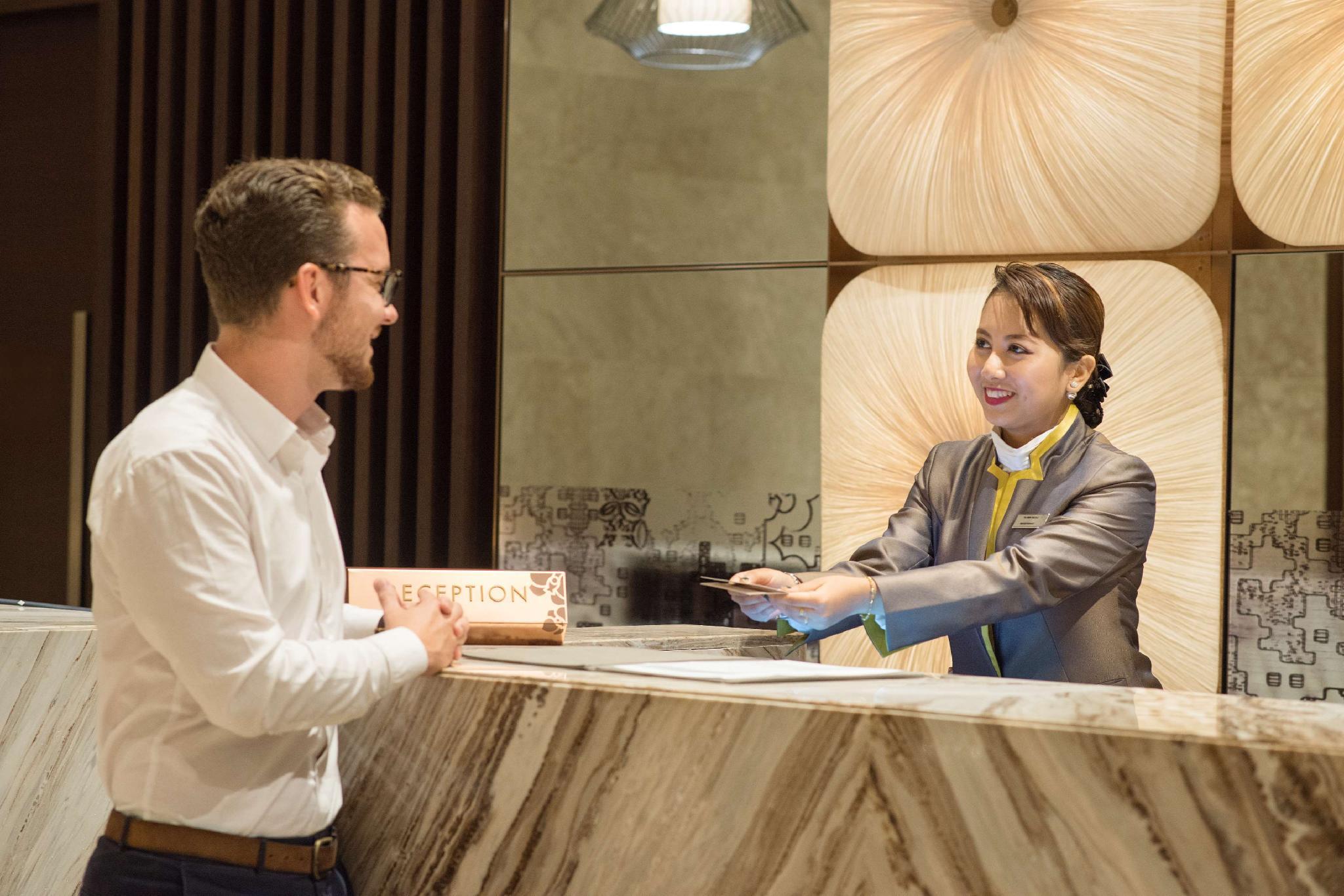 Quản trị khách sạn lương bao nhiêu luôn là câu hỏi hàng đầu của nhân sự trong ngành