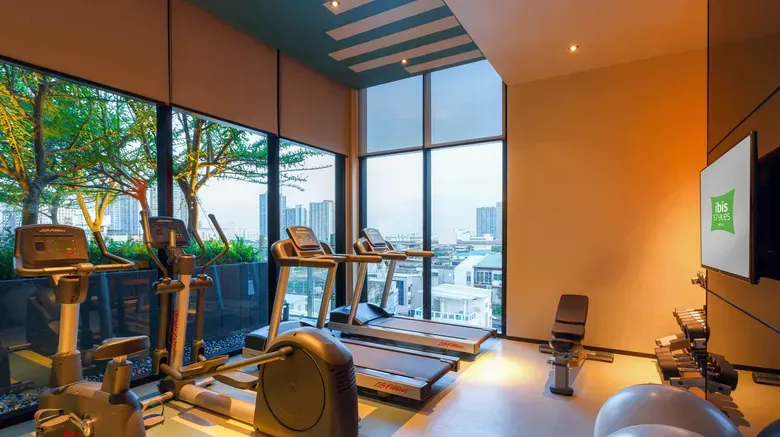 Trai nghiem thuc te: Danh gia tu khach hang toan cau