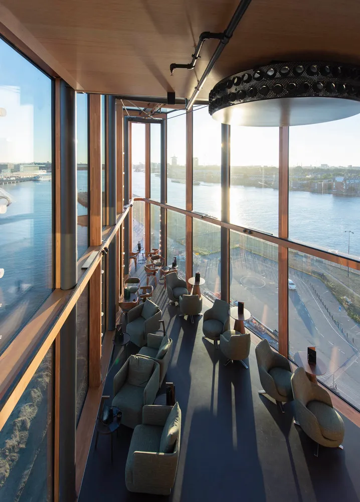 thiet-ke-noi-that-khu-rung-nhiet-doi-giua-long-do-thi