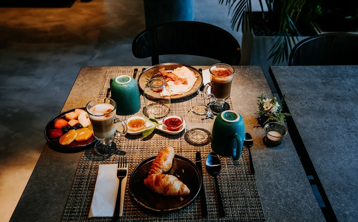 trai-nghiem-thuc-te-song-giua-nhung-lop-cat-lich-su