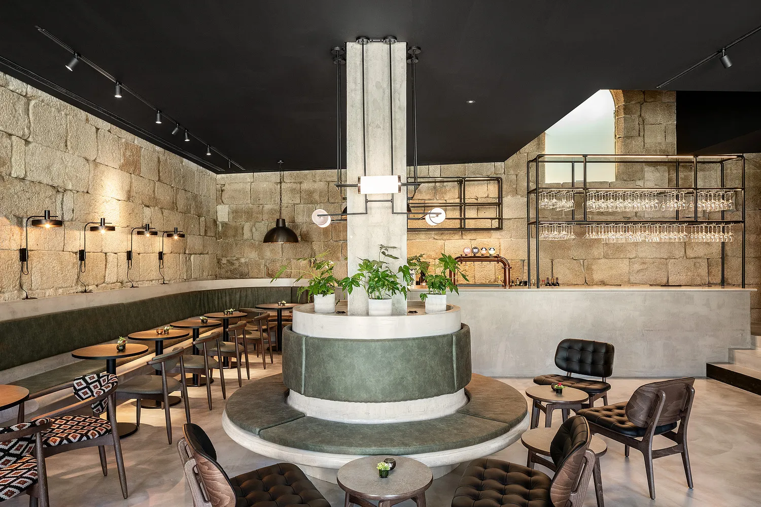 trai-nghiem-thuc-te-song-giua-nhung-lop-cat-lich-su