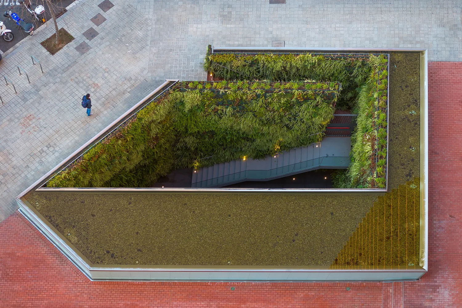 Ngon ngu kien truc: Su doi thoai cua kim loai va anh sang