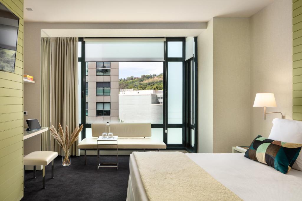 Thiết kế khách sạn 3 sao Miró Bilbao tại Tây Ban Nha - Ảnh 2